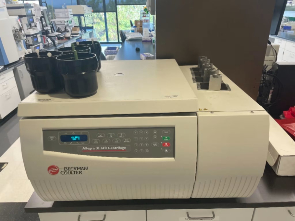 Image of Beckman Coulter Allegra X-14R Benchtop Centrifuge